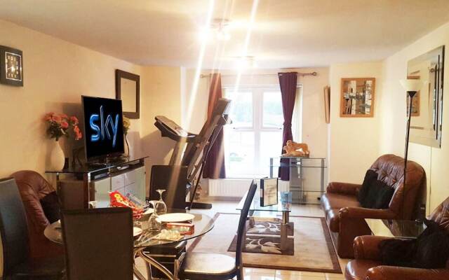 The Worsley Exclusive 2 Bed Apartment W