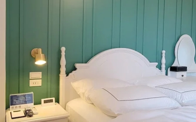 ZHEN GuestHouse