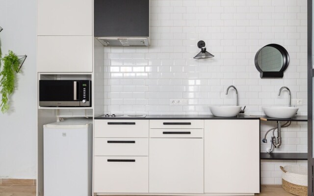 Quaint Vacation Apartment with Hot Tub & Hammam