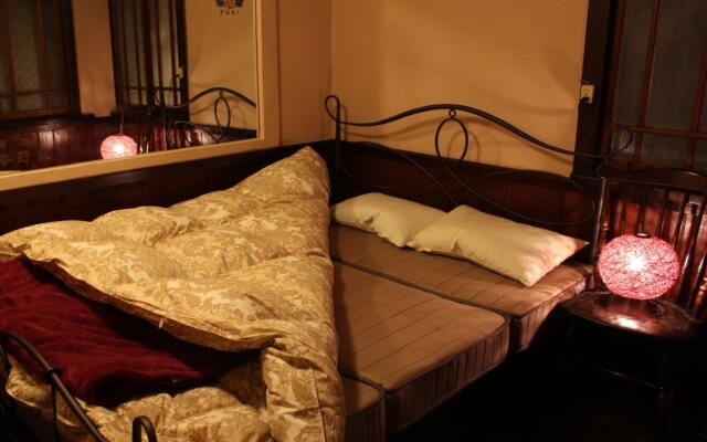 Guest house Rakuza