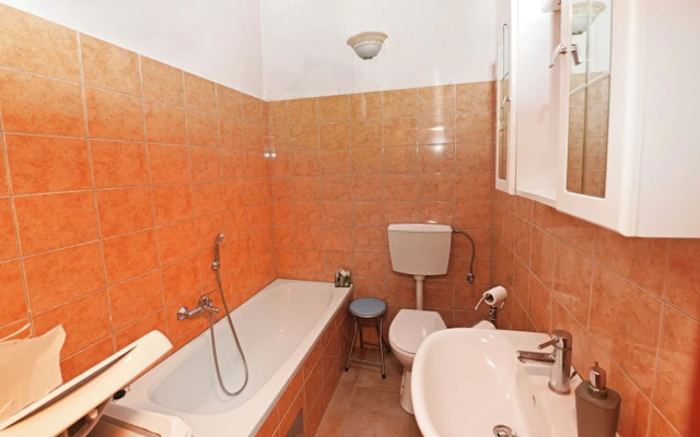 Beautiful Stone House in Gedici - Beahost Rentals