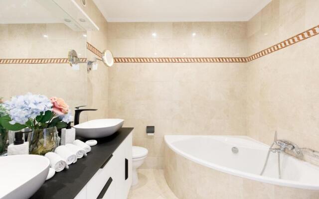 Suite Riviera - Sea View - Clim - Plage - Residence de standing - Parking