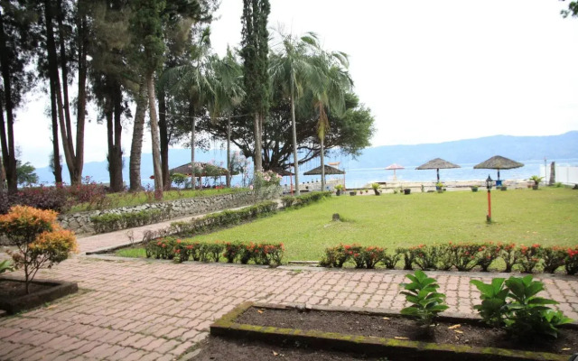 Hotel Pandu Lakeside Tuktuk