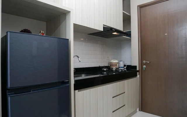 Comfy Studio Ciputra International Apartment