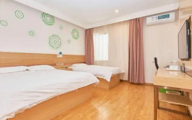 GreenTree Inn Beijing Xicheng District Qianmen Express Hotel – Guest Rooms – Beijing
