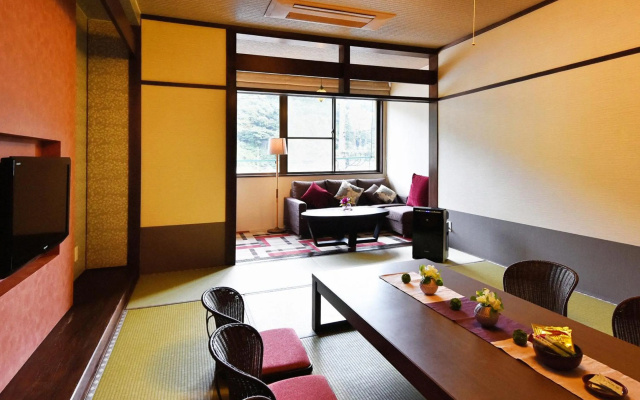 Hamachiyokan – Guest Rooms – Ise