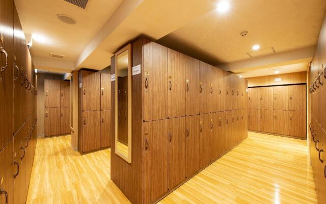 Capsule Hotel Anshin Oyado Premier Resort Kyoto Shijo Karasuma