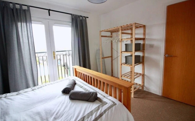 Contemporary 2 bedroom