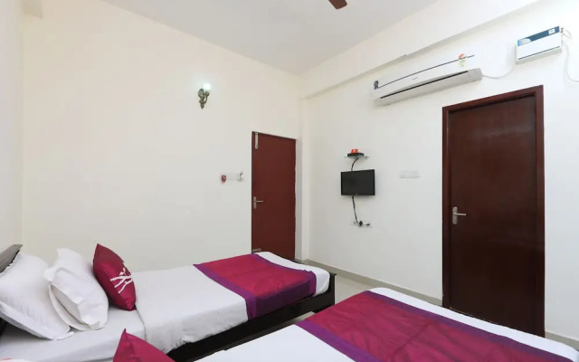 OYO 20007 SilverKey Thoraipakkam