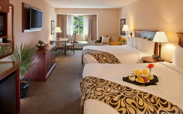 Silver Cloud Inn Portland