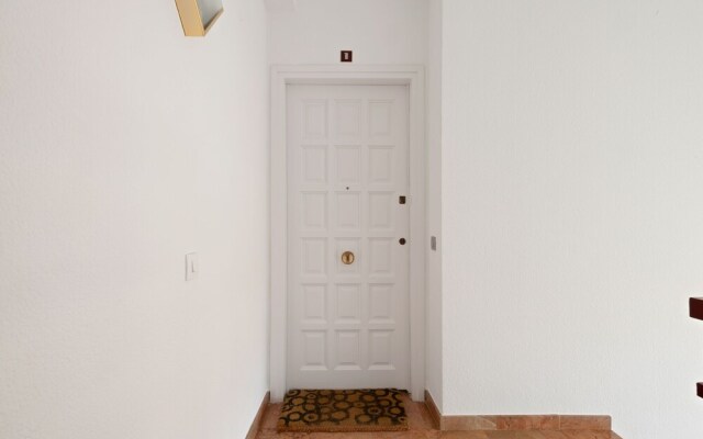 Picturesque Holiday Home in L'estartit With Swimming Pool