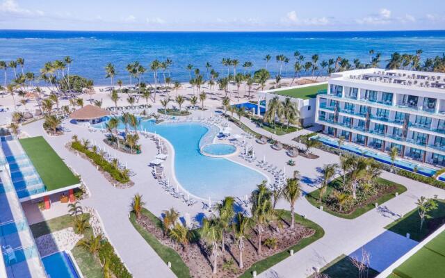 Serenade Punta Cana Beach & Spa Resort - All Inclusive