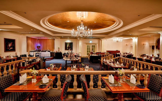 Crowne Plaza Chennai Adyar Park