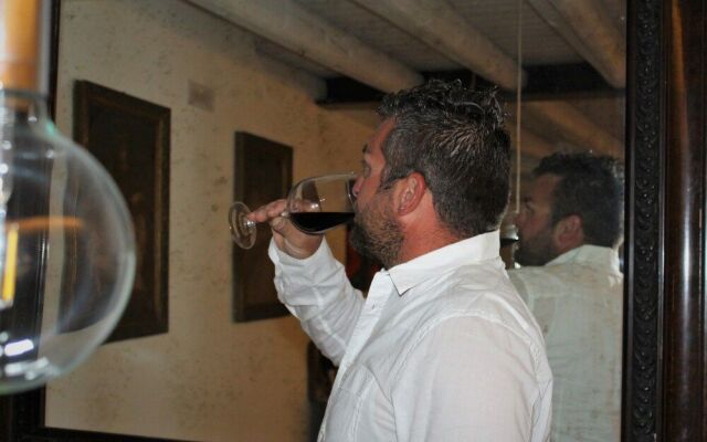 Arco di Vino - Tourist Location