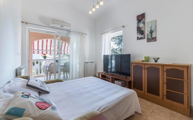 Awesome Apartment in Vodnjan With 1 Bedrooms and Wifi