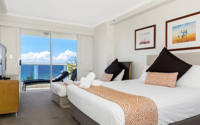 Oscar on Main Resort