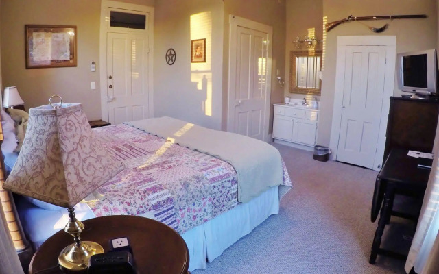 Hardeman House Bed and Breakfast