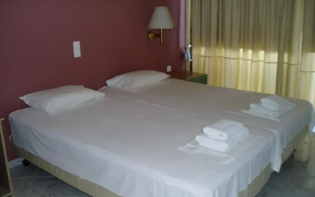 Riviera Hotel