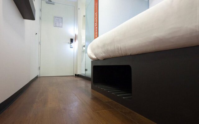 easyHotel Amsterdam City Centre South