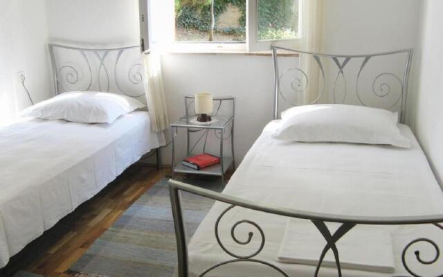 Apartments Mirja - 50m from the sea