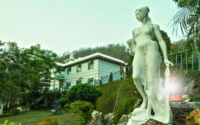 Explore Himalayas Resort