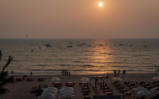 Larios Beach Holiday Resort