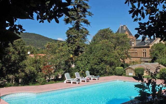 Chateau Terre Blanche