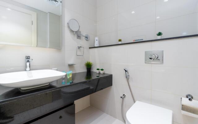 Stunning Studio Near Burj Khalifa