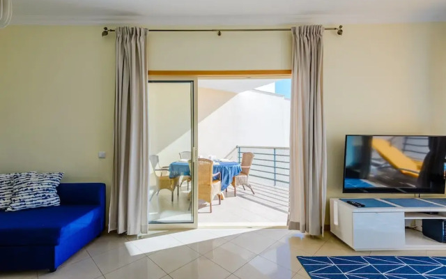 BnB Homes Apartment With Sea View 3 Terraces