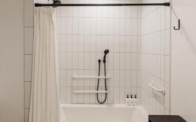 Wonderstone at Glacier