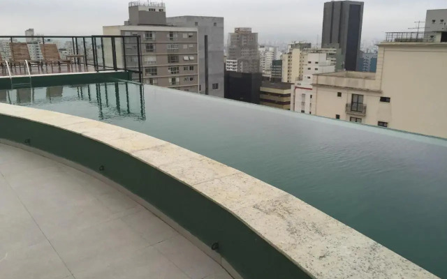 Roof Top Bela Cintra Residence