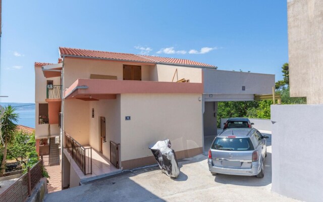 Beautiful Apartment in Jesenice With Wifi and 2 Bedrooms