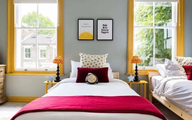 The Hackney Secret - Stylish 2bdr House With Garden, London
