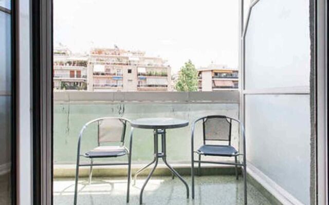 Athens Acropolis Spacious Apartment