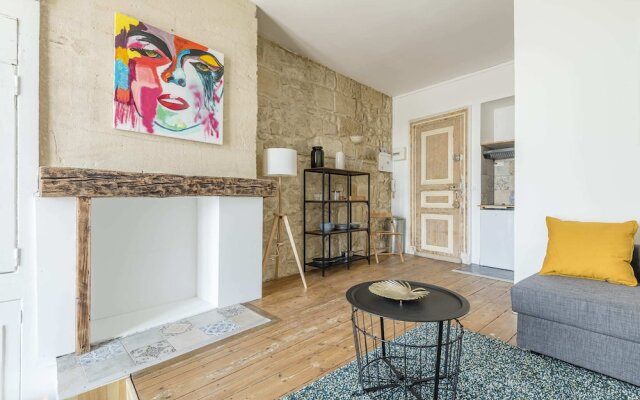 Nice Apartment on the Docks