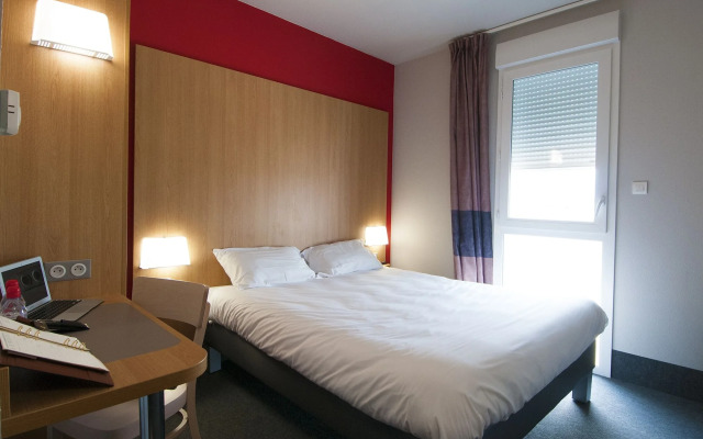 B&B HOTEL LA ROCHELLE Beaulieu Puilboreau