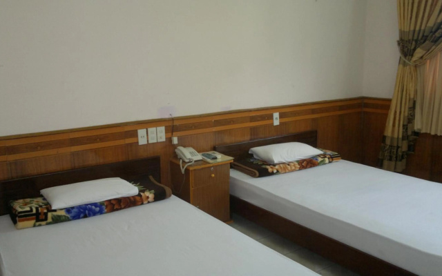 Hue Railway Hotel – Guest Rooms – Hue