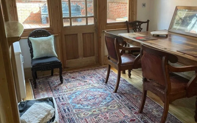 Townhouse Full of Character in Vibrant Seven Dials
