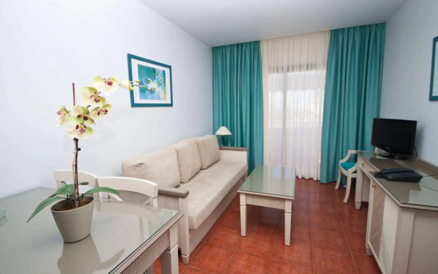 Amadores Beach Apartments