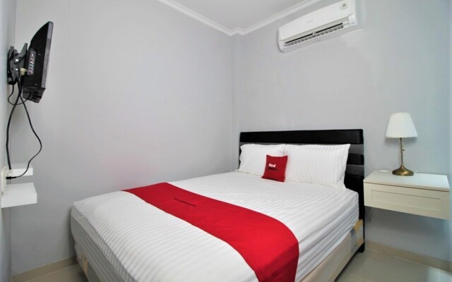 RedDoorz @ Meruya Selatan