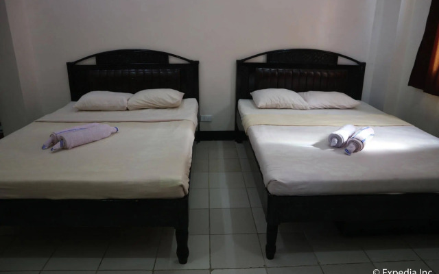 Boracay Travelodge Beach Resort