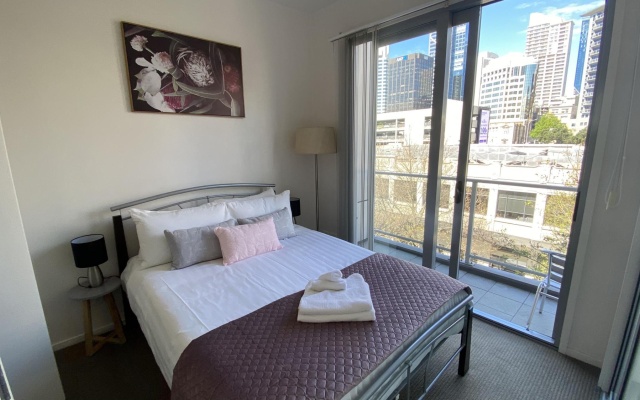 Luxury one bed in the heart of the CBD *FREE WIFI* – Guest Rooms – Auckland