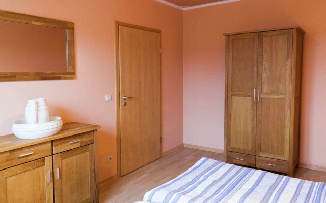 Cozy Apartment in Rommersheim near Forest