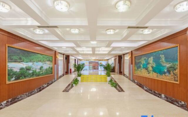 Maoxian International Hotel