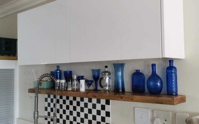 Paradise Beach Apartments Langebaan 4 Elara