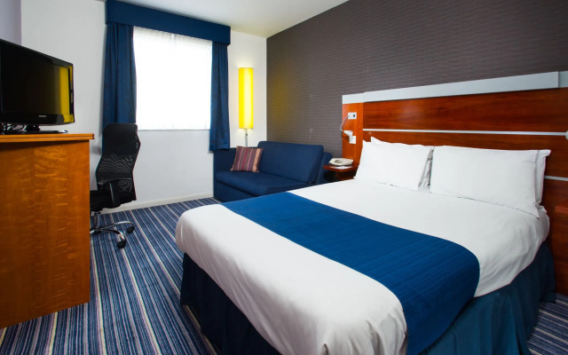Holiday Inn Express Burton Upon Trent by IHG
