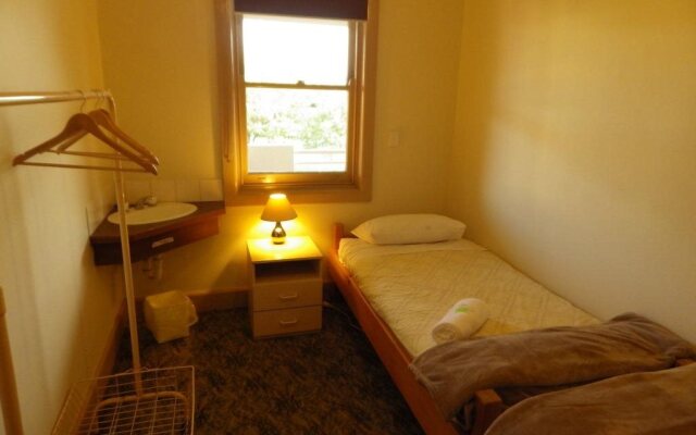 Delatite Hotel