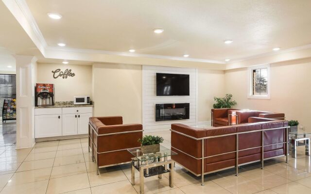 Bhagat Hotels Stone Mountain Atlanta BW Signature Collection