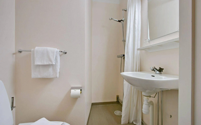 First Hotel Brommaplan