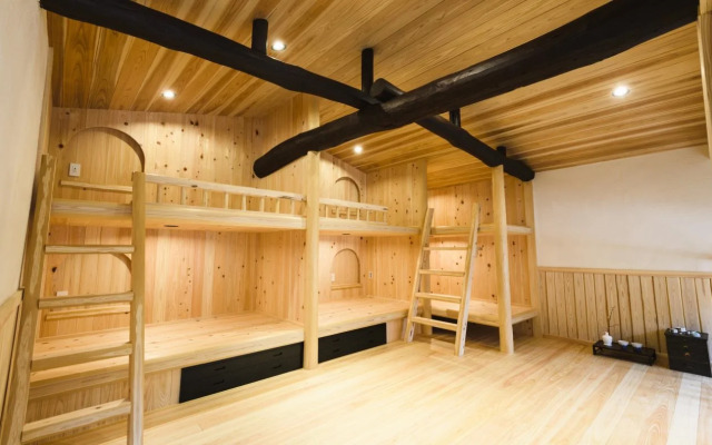 Gion Guesthouse SAYA